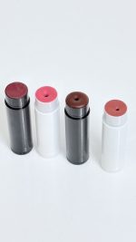 Adour lip peptide